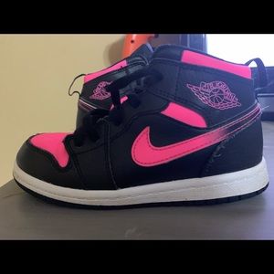 Toddler girls Air Jordan 1 retro - size 10c